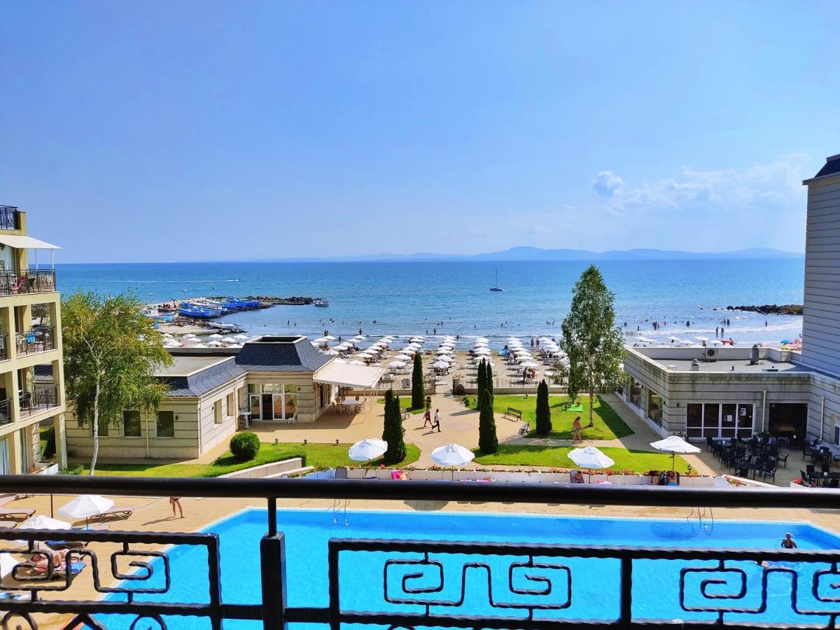 Festa Pomorie Resort Exterior foto